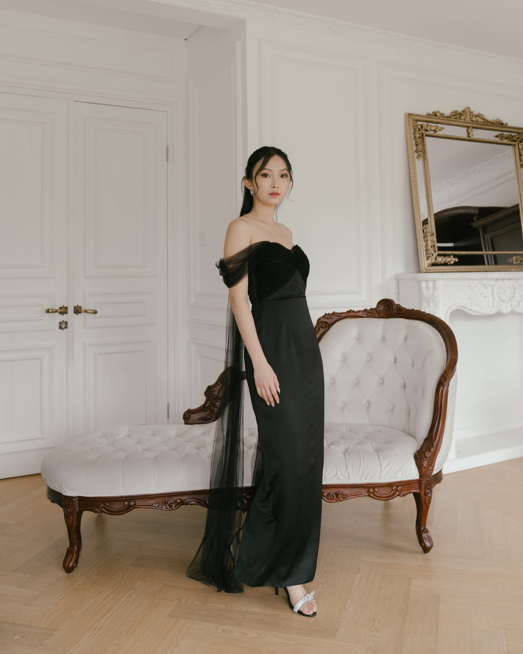 Gaun Helena